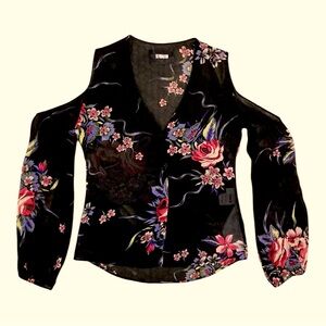 REFORMATION Cold Shoulder Sheer Floral Button Front Deep V Blouse Top Size XS